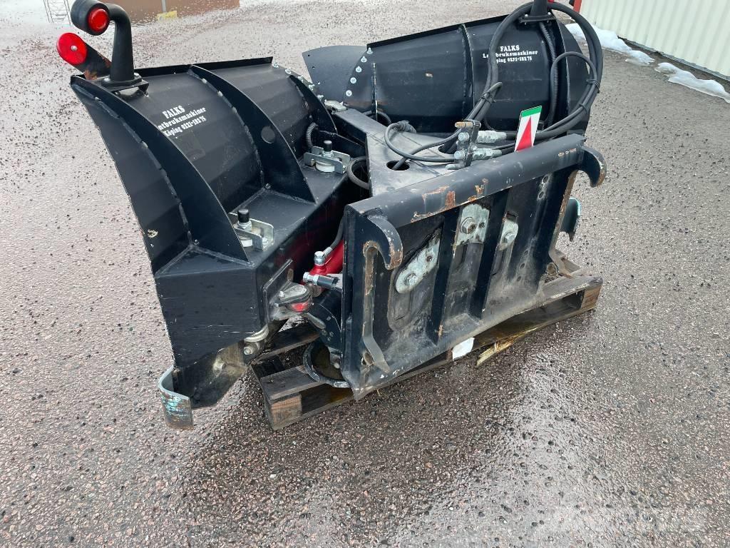 XYZ Vikplog 1750 Snow blades and plows