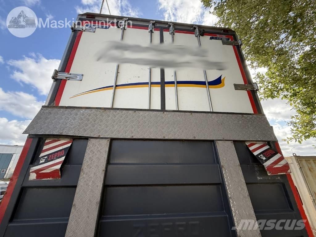 Scania R 520 LB Box trucks