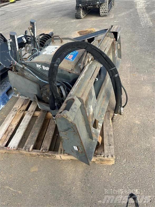 Bobcat 18PLA Asphalt pavers