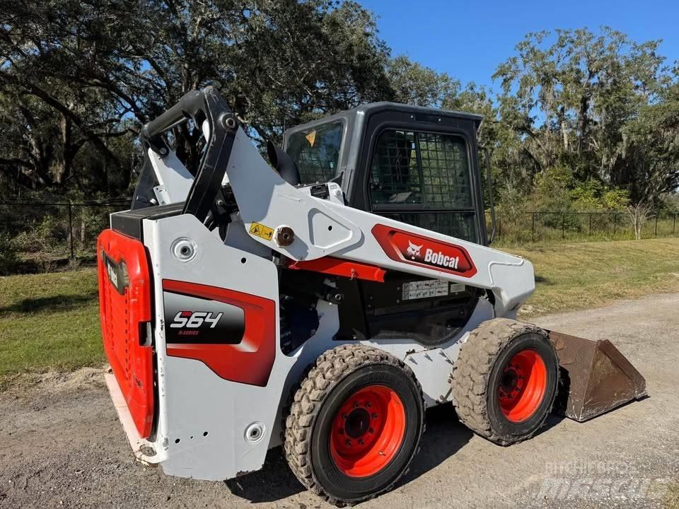 Bobcat S 64 Skid steer loaders