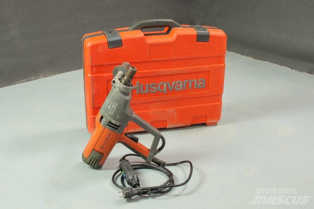 Husqvarna DM230 Other drilling equipment