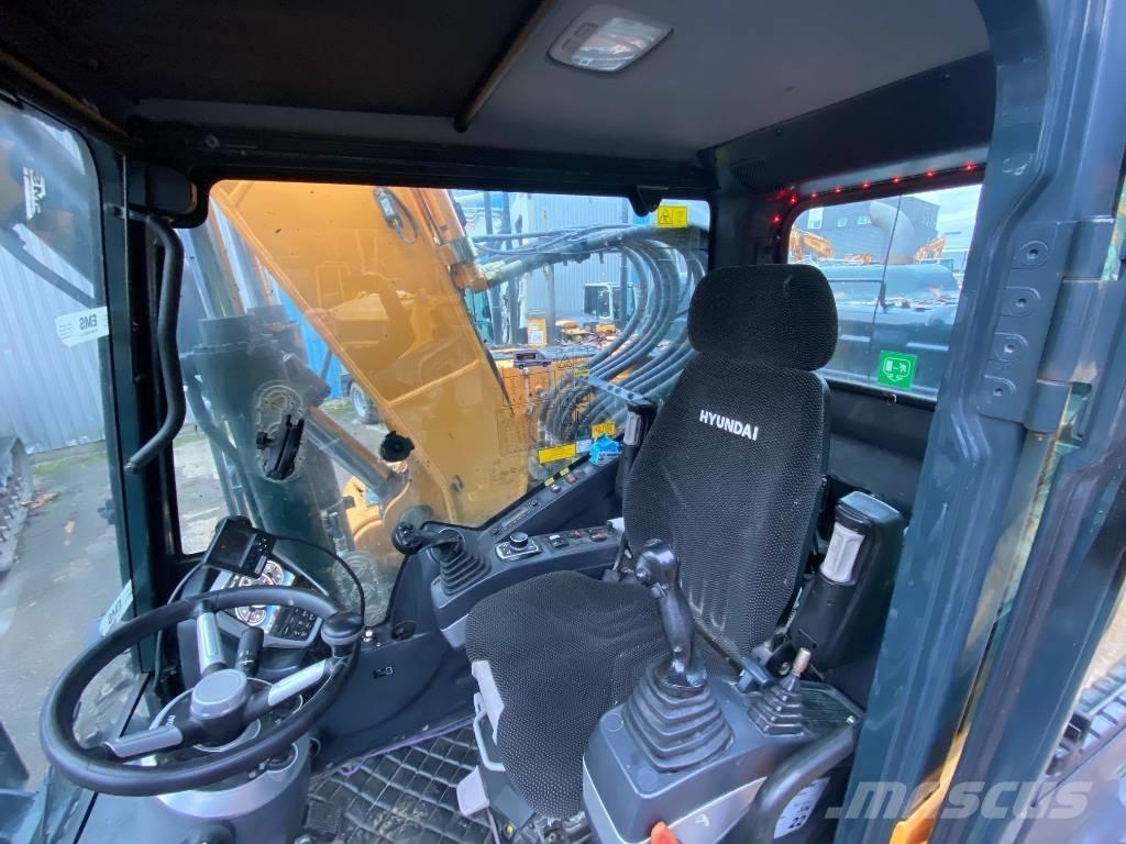 Hyundai HW160 Wheeled excavators