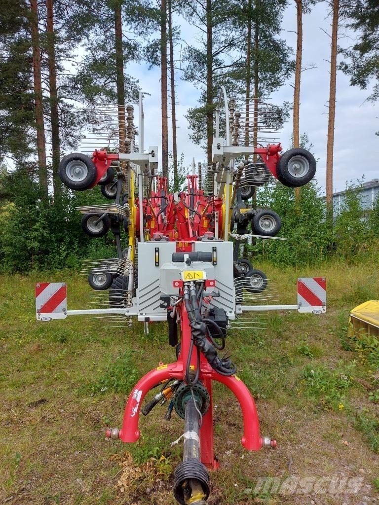 Pöttinger Top 1403 Windrowers