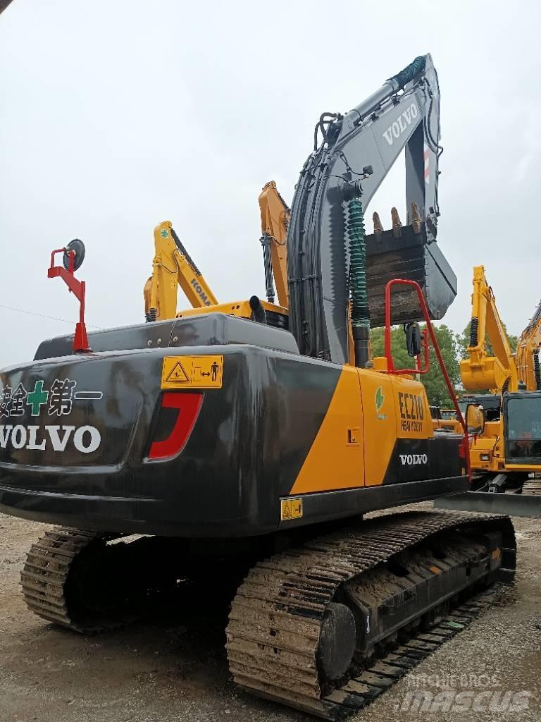 Volvo EC 210 Crawler excavators