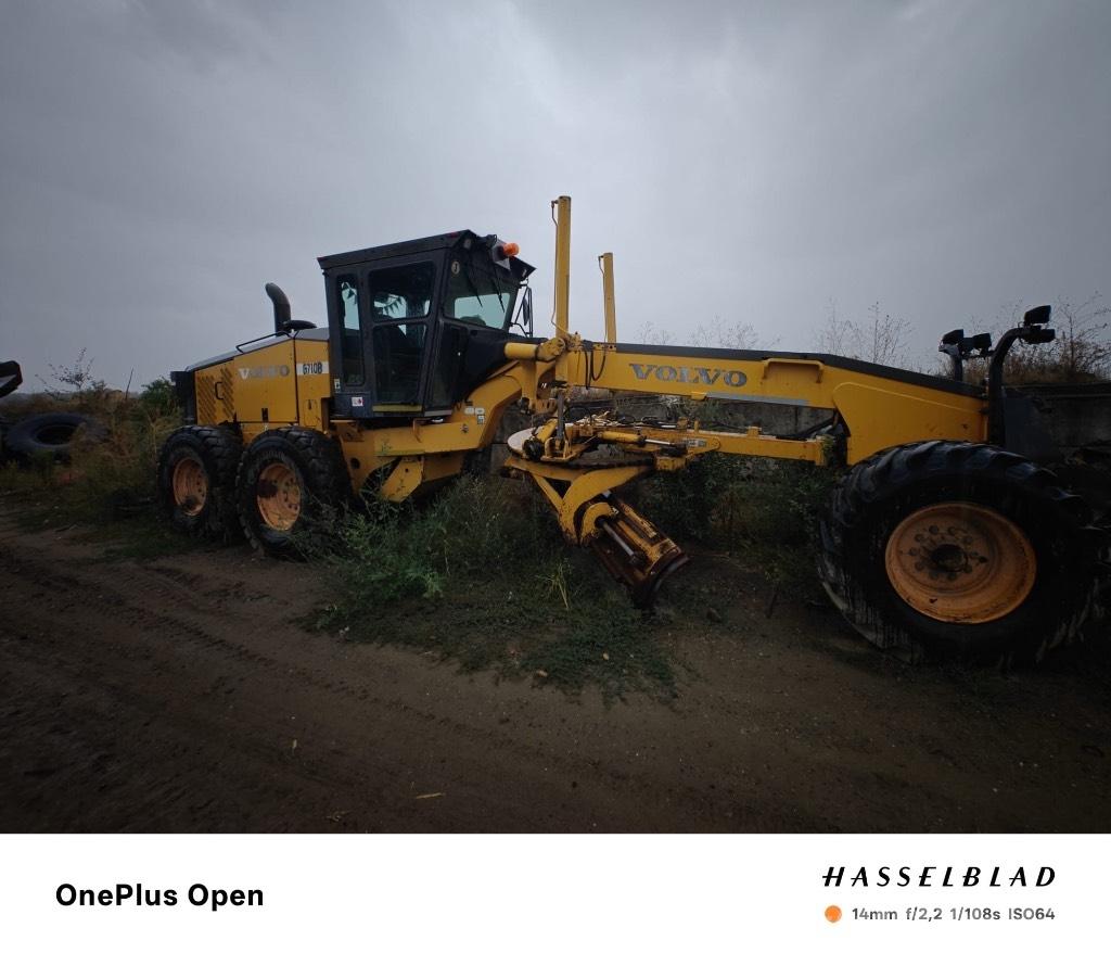  Greder Volvo G710 Transmission