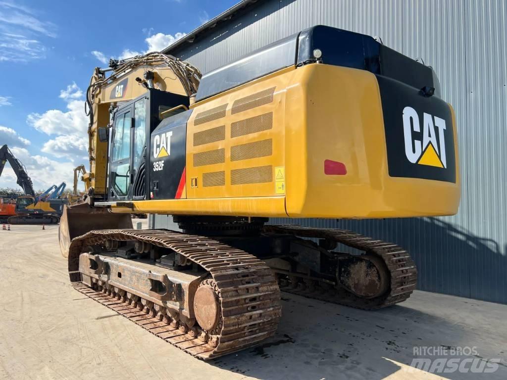 CAT 352F Crawler excavators