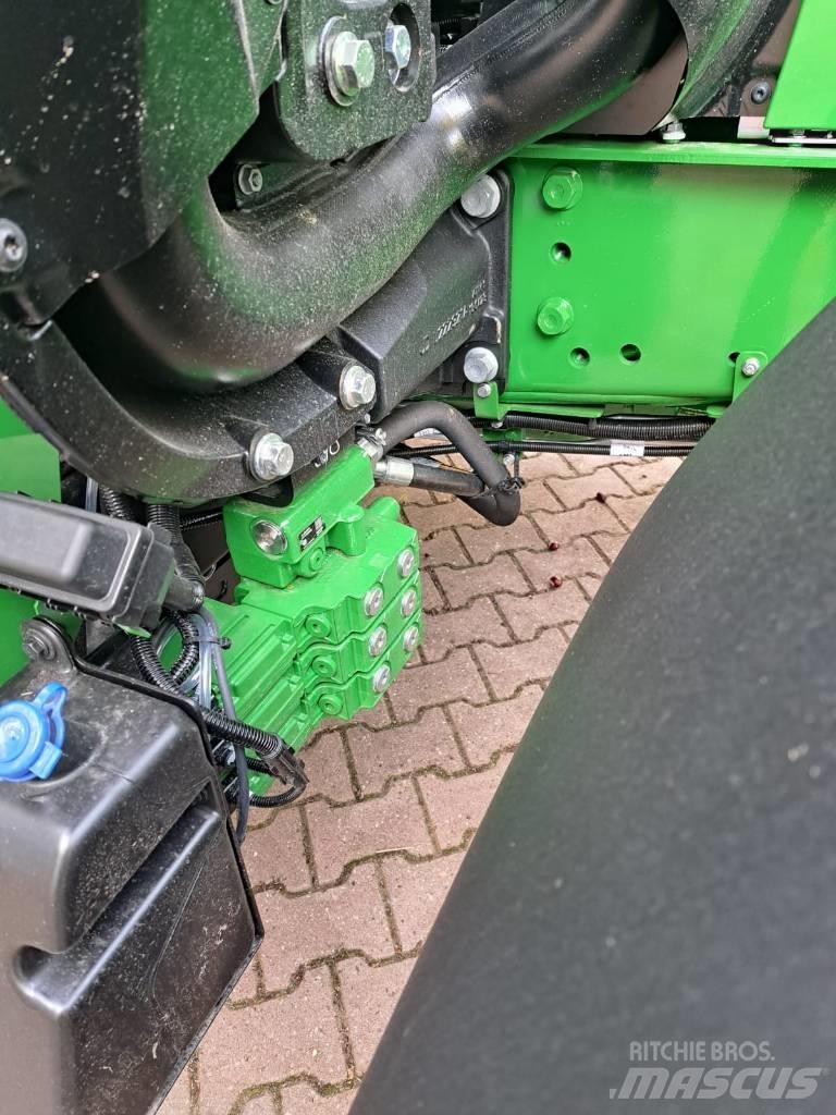 John Deere 6120M Tractors
