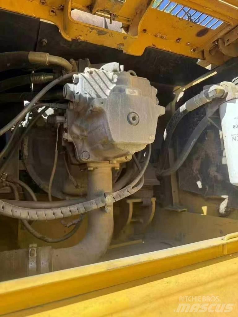Komatsu PC 360 Crawler excavators