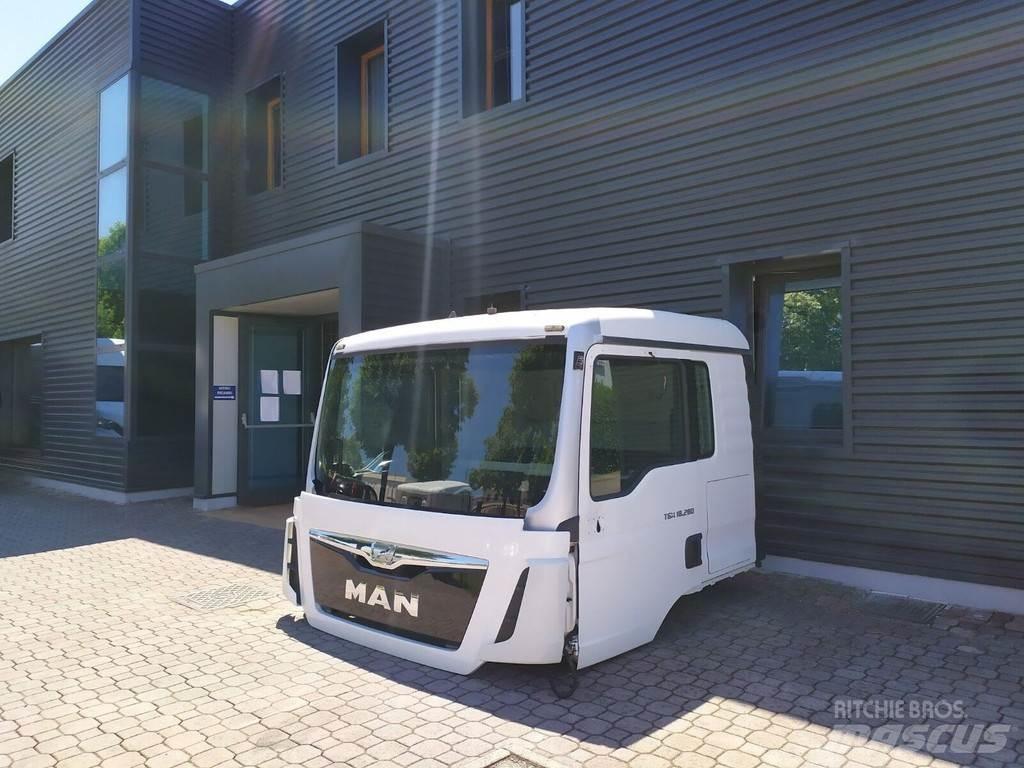MAN TGS EURO 6 Cabins and interior