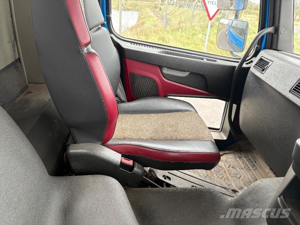 Volvo FMX 420 Tipper trucks