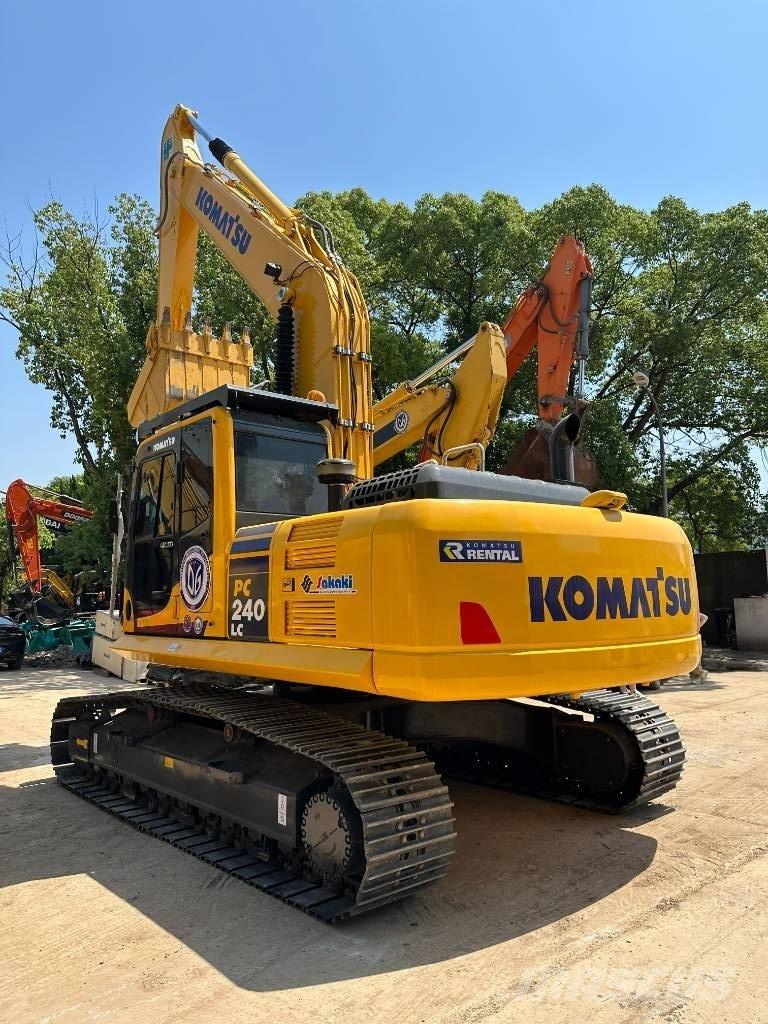 Komatsu PC 240 Crawler excavators