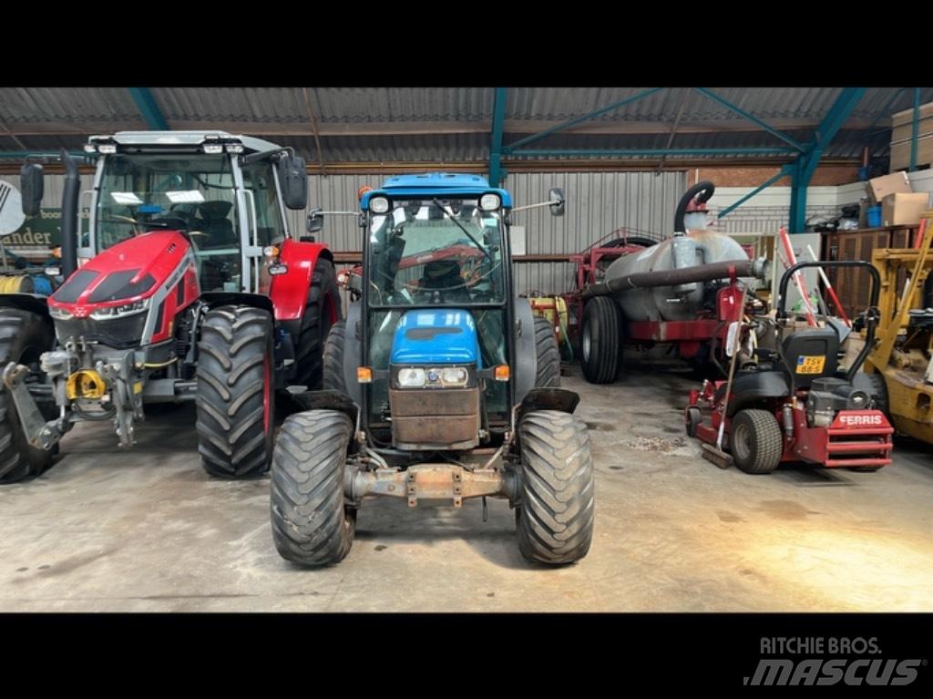 New Holland TN 90 F Tractors