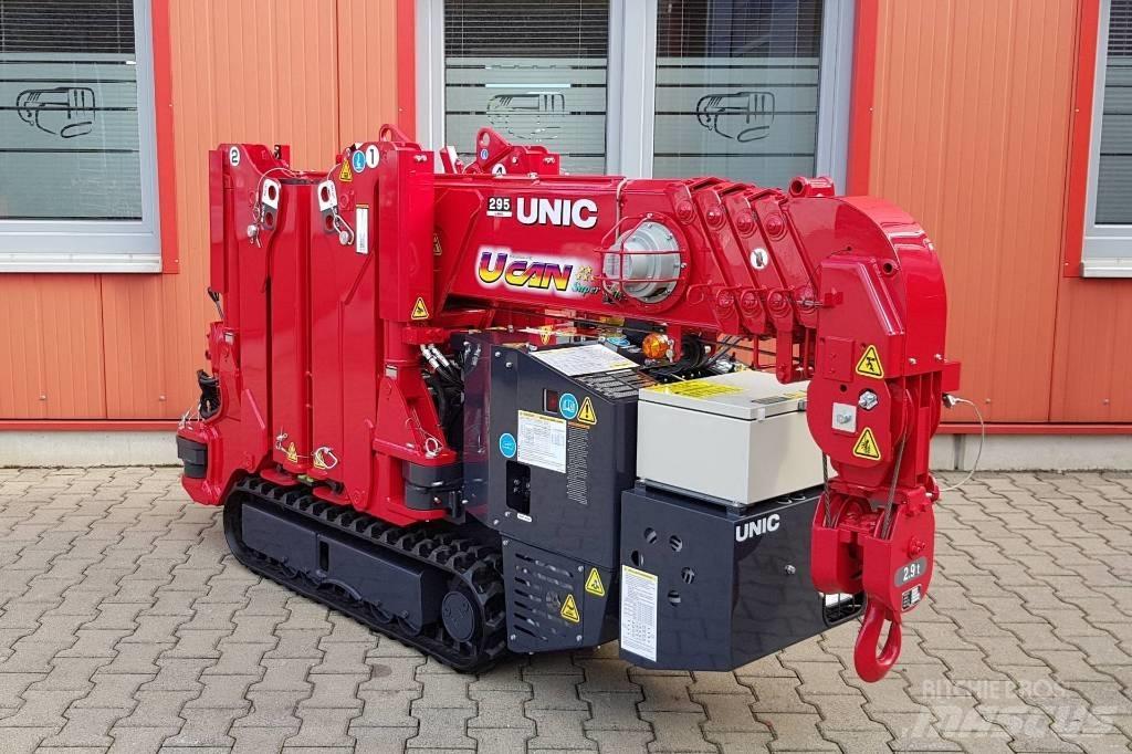 Unic URW-295 Track mounted cranes