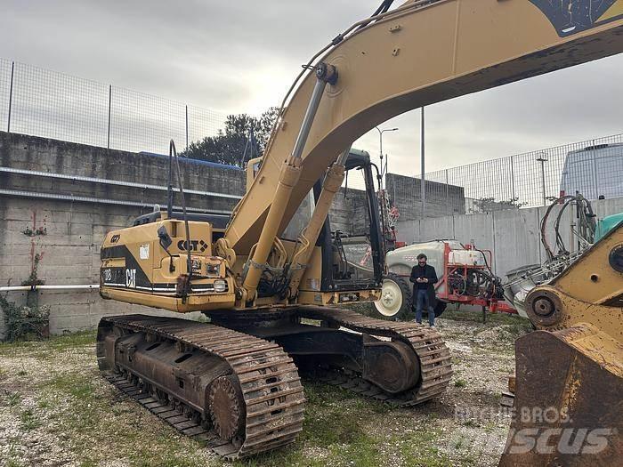 CAT 318B Special excavators