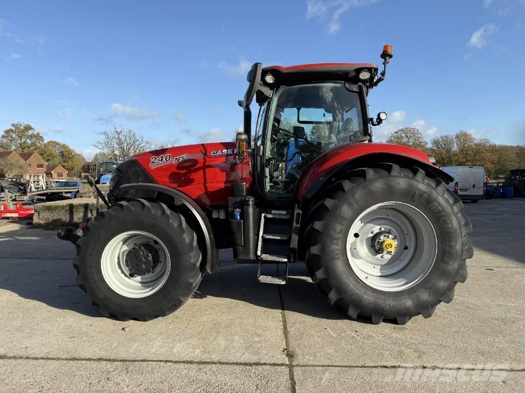 Case IH Puma 240 CVX Tractors