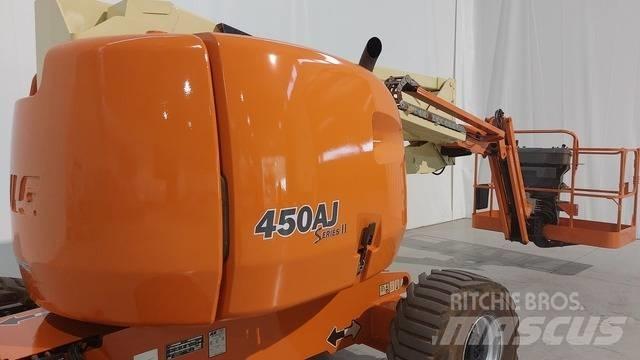 JLG 450 AJ Articulated boom lifts