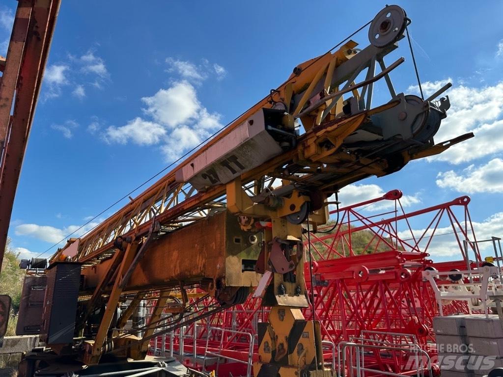 Liebherr 27 TT Self-erecting cranes