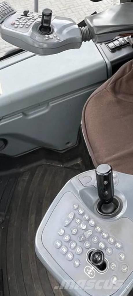 John Deere 1270 E Harvesters