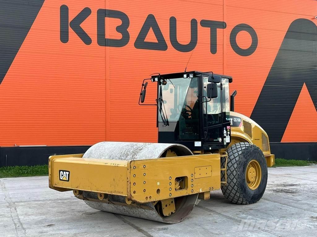 CAT CS 76 B AC Single drum rollers