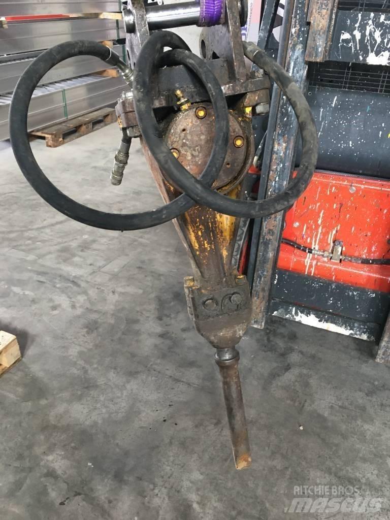 Atlas Copco SBC 115 Hammers / Breakers