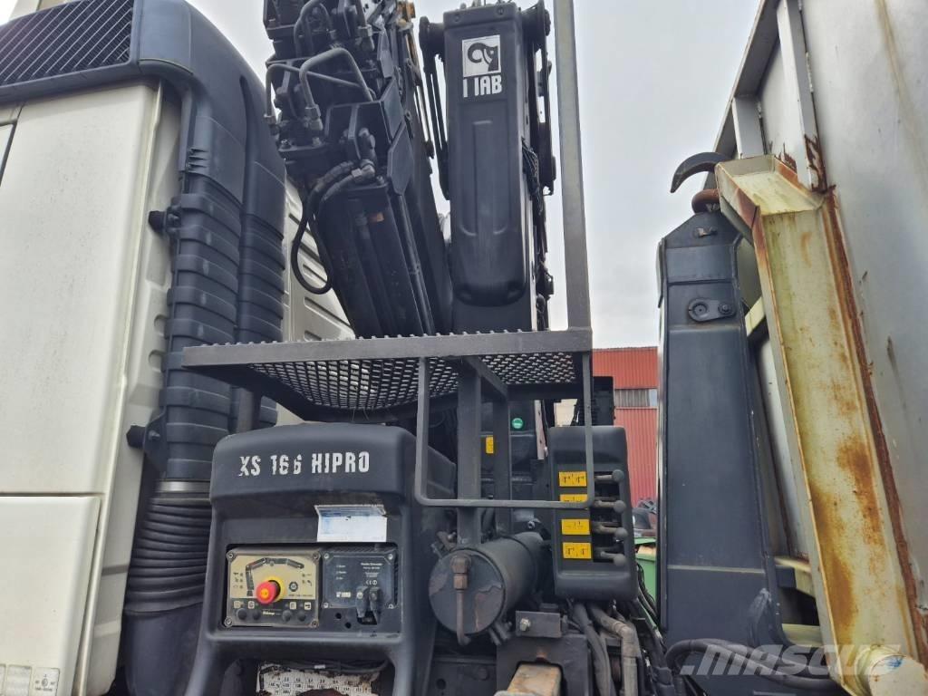 Volvo FM 460 Truck mounted cranes