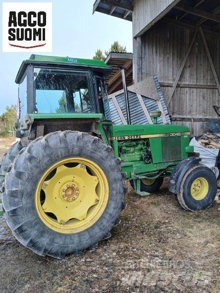 John Deere 3040 SG Tractors