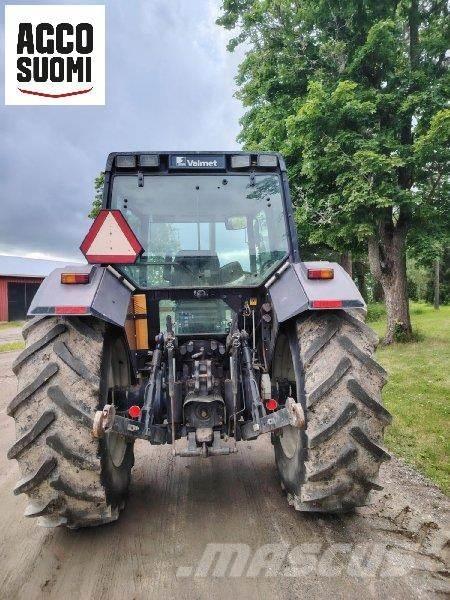 Valtra 8400 Tractors