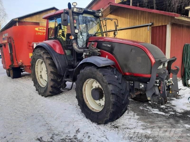 Valtra T170 Tractors