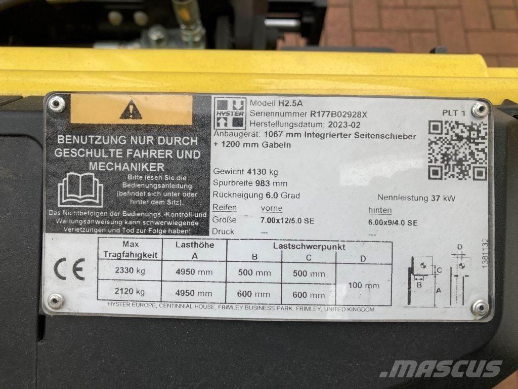 Hyster H 2.5A Diesel trucks