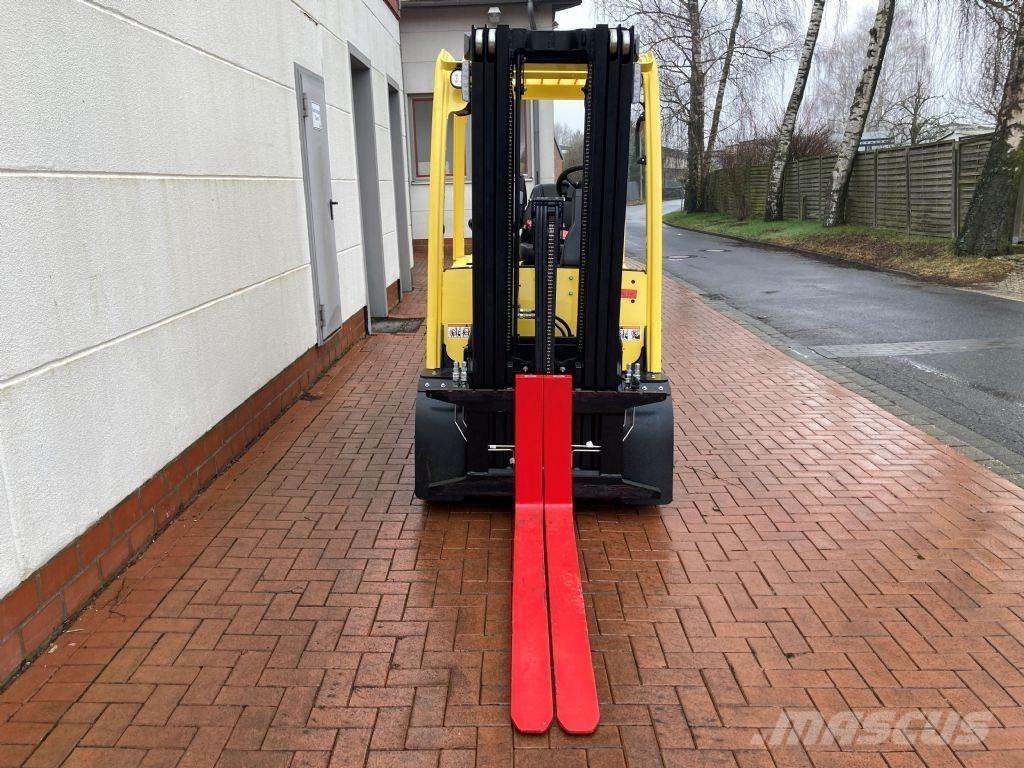 Hyster J 3.0 XN Electric forklift trucks