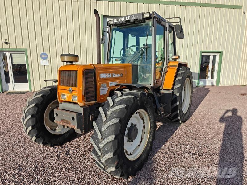 Renault 106-54 Tractors