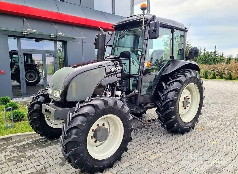 Valtra A93 Tractors