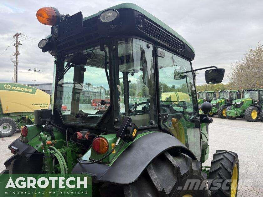 John Deere 5075 GF Tractors
