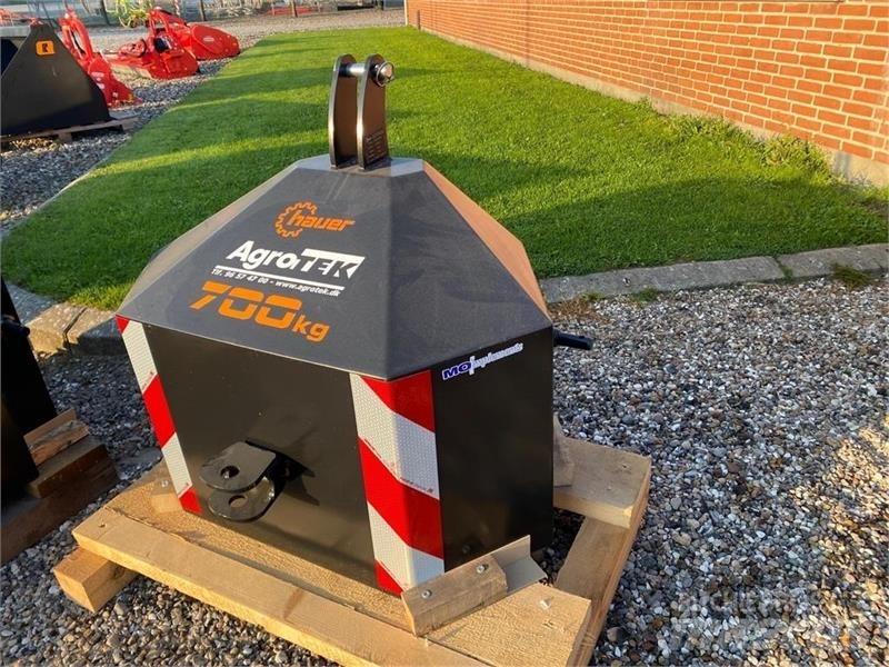 Hauer 700 KG Other tractor accessories