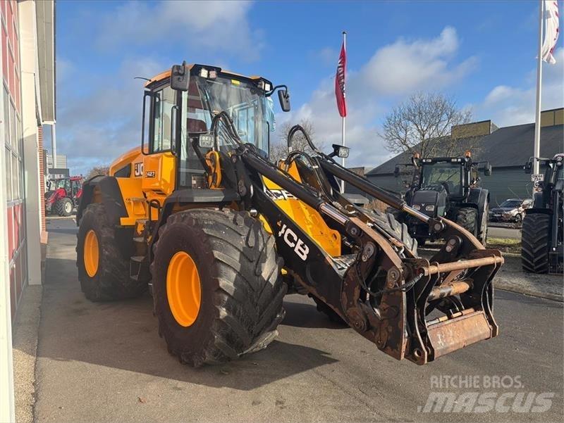 JCB 427 Agri Wheel loaders