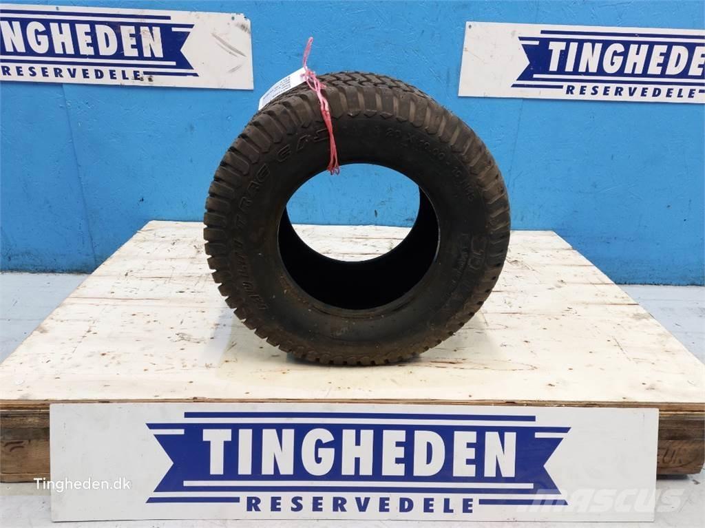  10 20x10.00-10 Tyres, wheels and rims