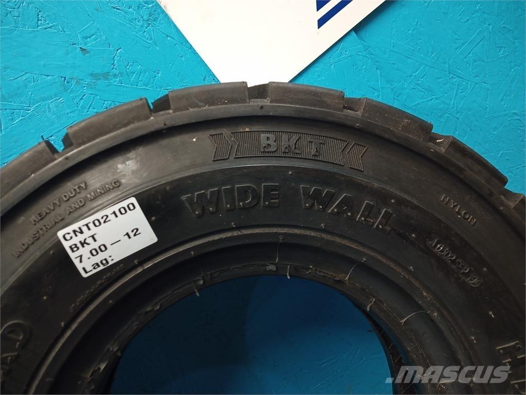  12 7.00-12 Tyres, wheels and rims