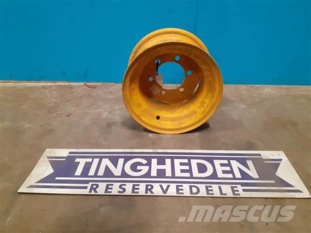  12'' 7.00x12 Tyres, wheels and rims