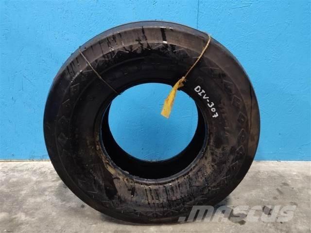  14 11L-14 Tyres, wheels and rims