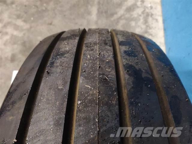  14 11L-14 Tyres, wheels and rims