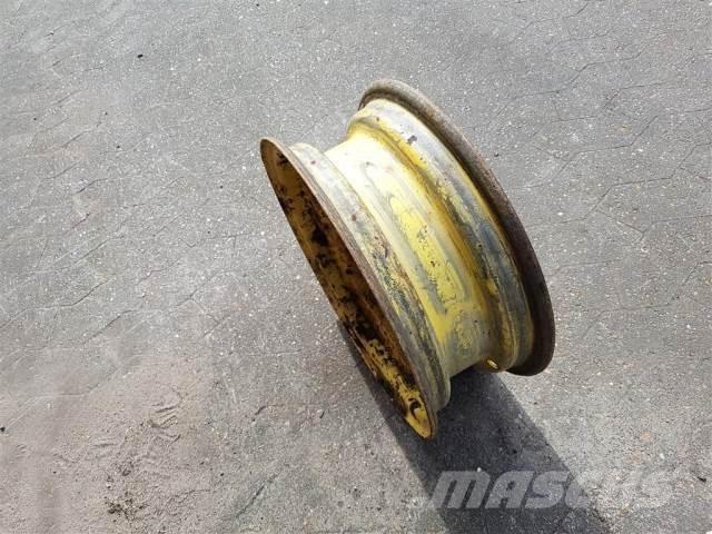  16 5.50FX16 Tyres, wheels and rims