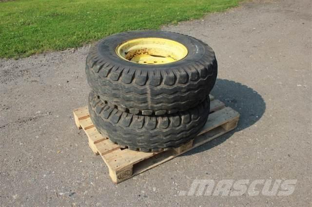 18 12.5/80-18 Tyres, wheels and rims