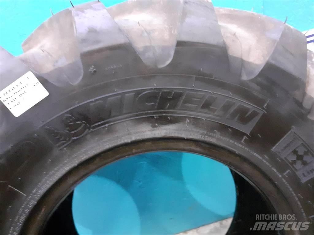  18 340/80R18 Tyres, wheels and rims