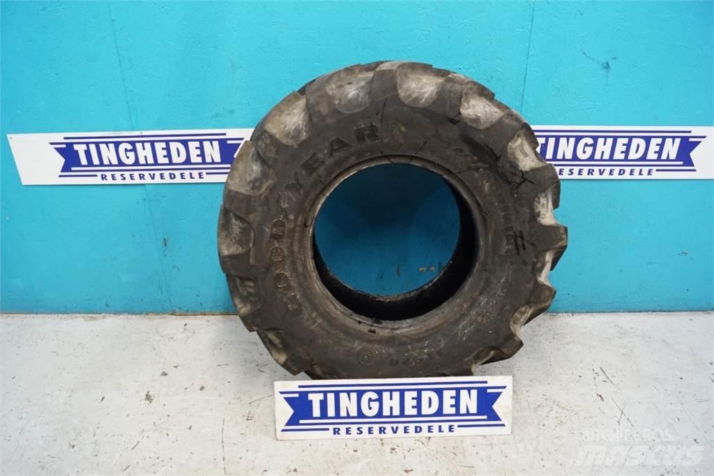  18 340/80R18 Tyres, wheels and rims