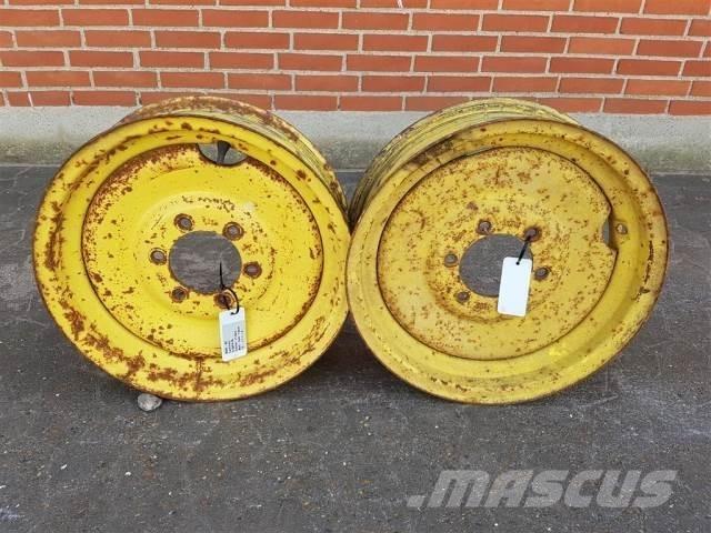  18 5.50FX18 Tyres, wheels and rims