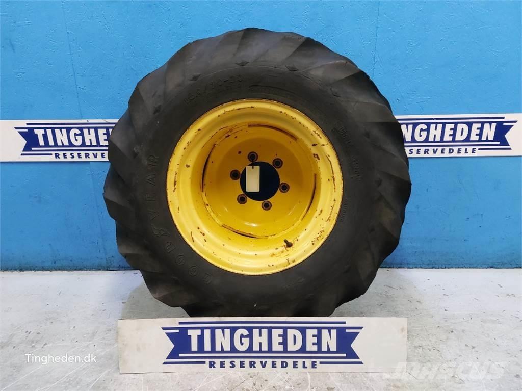 20 16.0/70-20 Tyres, wheels and rims