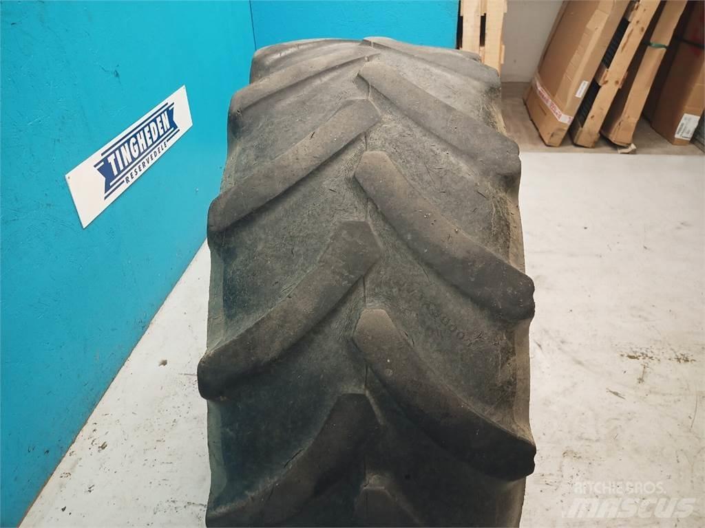  24 420/70R24 Tyres, wheels and rims