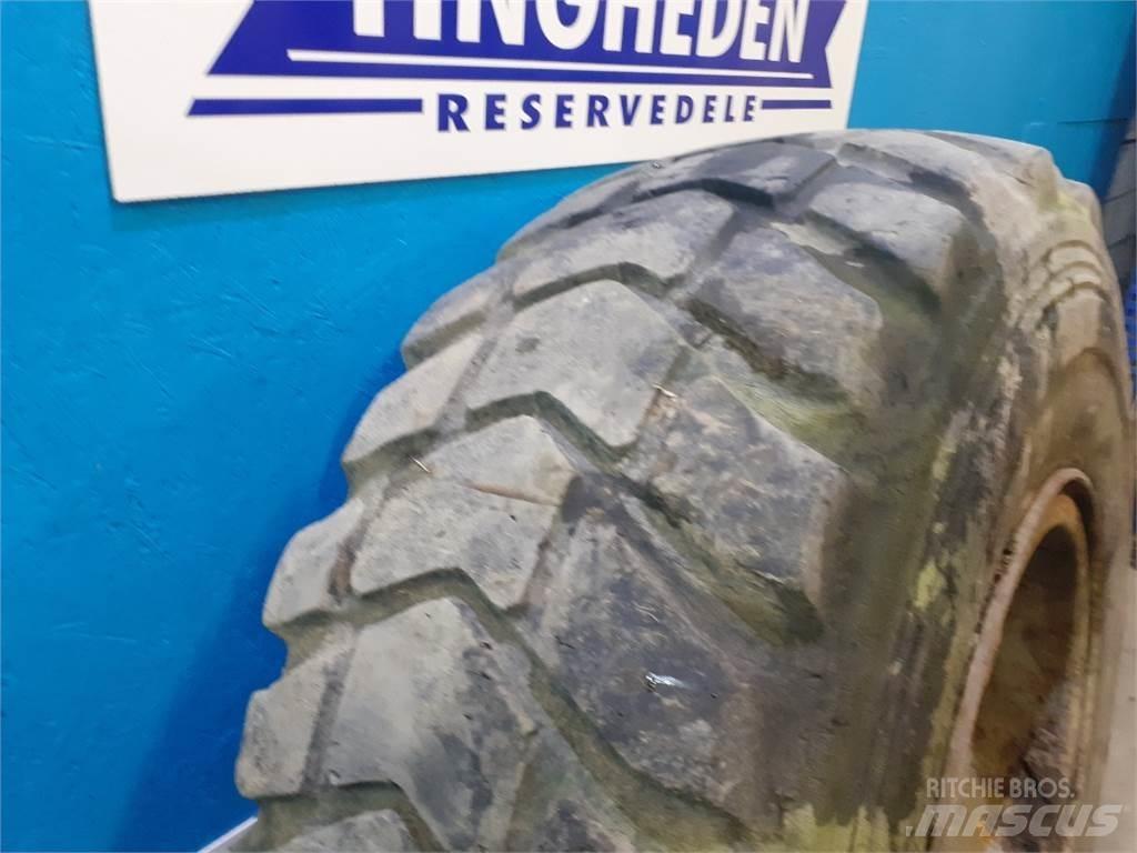  25 20.5R25 Tyres, wheels and rims