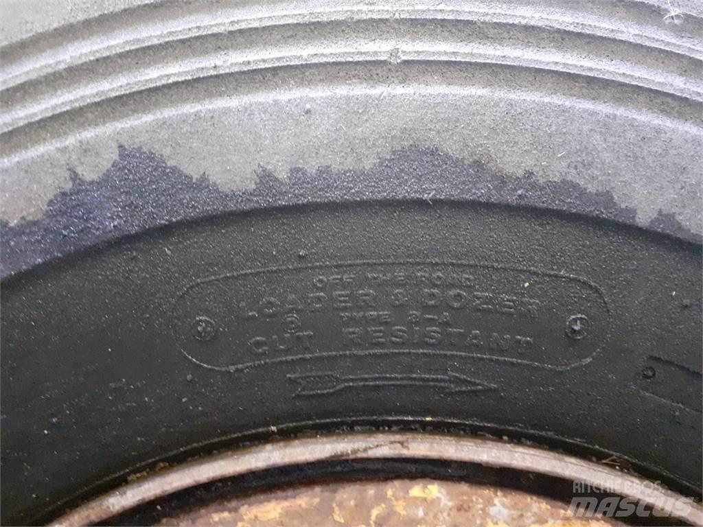  25 20.5R25 Tyres, wheels and rims