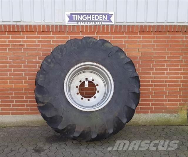  26 23.1-26 Tyres, wheels and rims